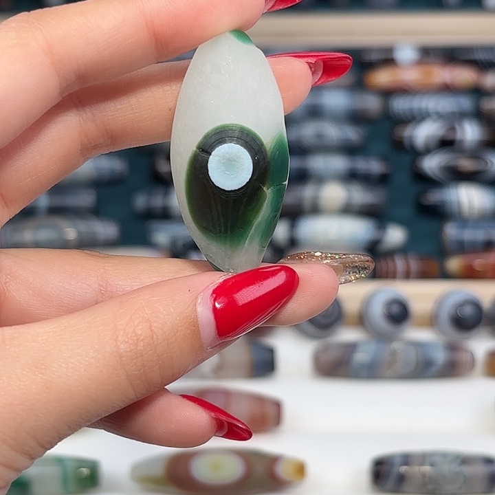 石***羽玛瑙/玉髓合金珠宝奇石