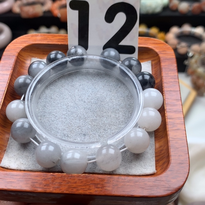 石英质玉手链未镶嵌