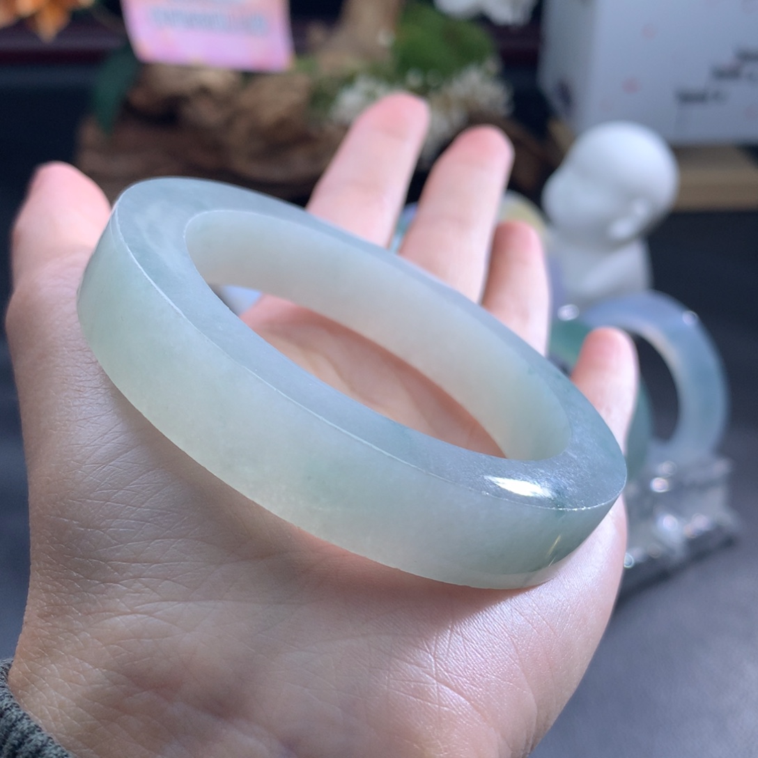星***安定制翡翠未镶嵌翡翠