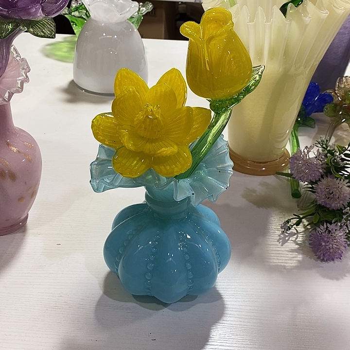 花瓶加两只花高35厘米