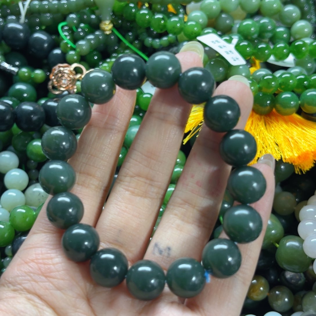 未镶嵌手链和田玉