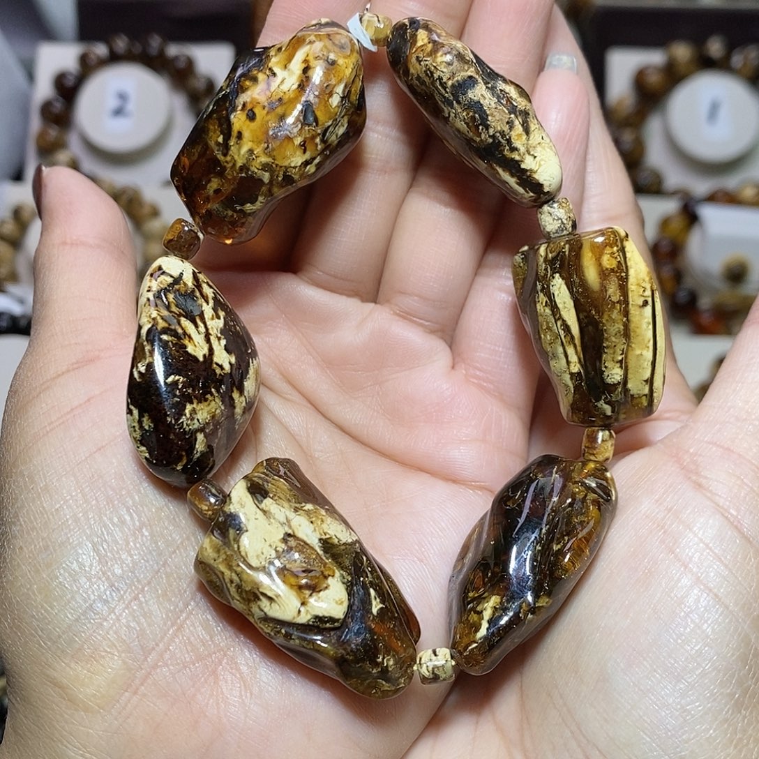 五***哥琥珀未镶嵌裸石花珀随型手串约30g