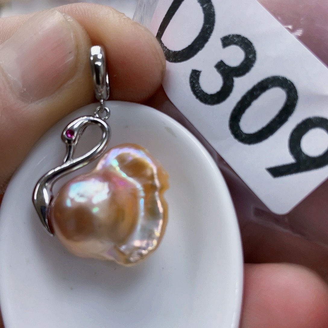 淡水珍珠银S925镶嵌颈饰