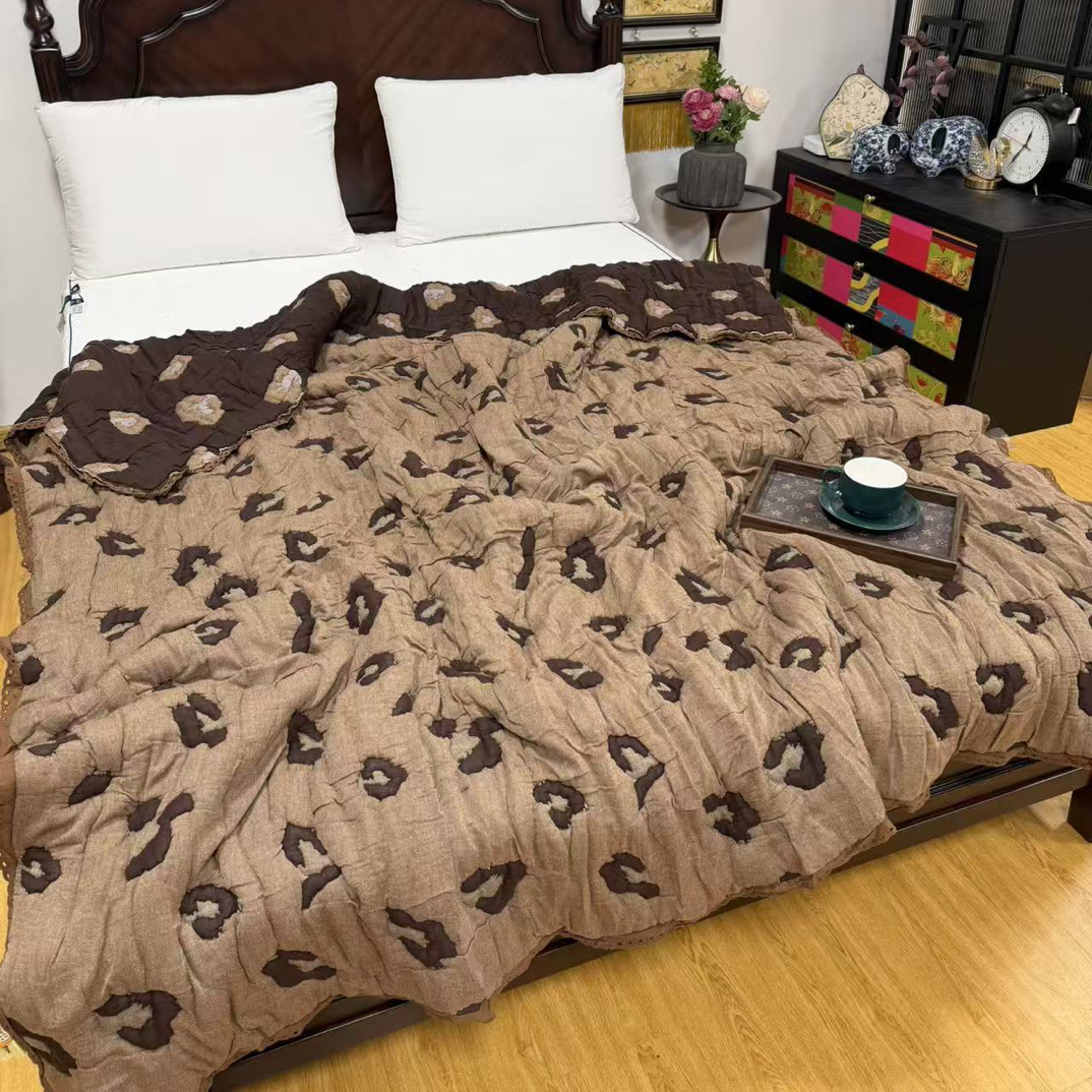 毛病大处理品！十层纱泡芙被单人被150*200～会起小毛球会缩水V811