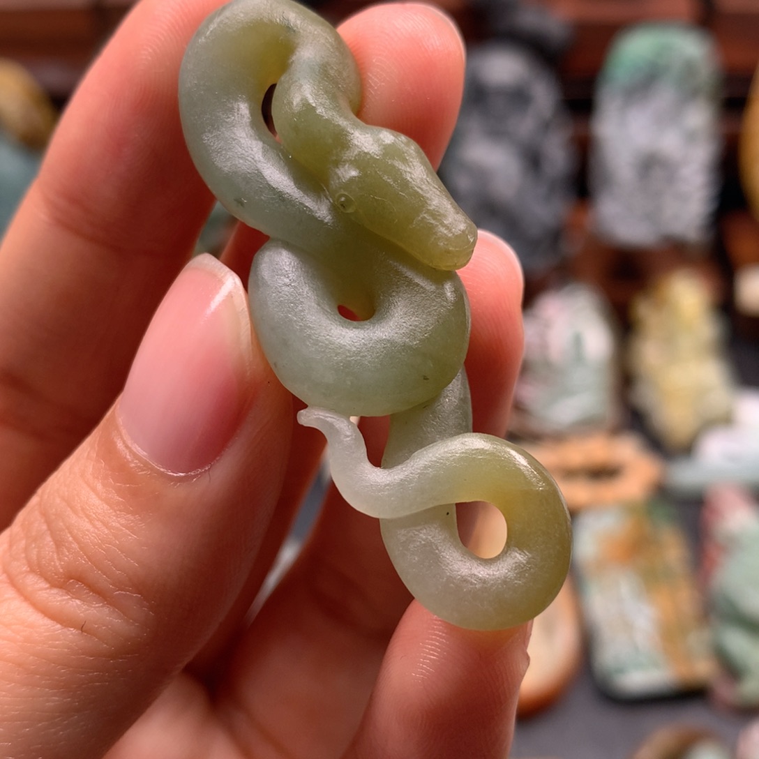 未镶嵌定制翡翠翡翠