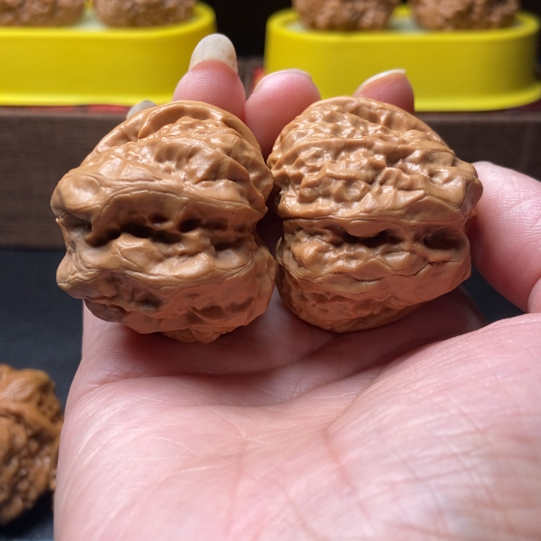 里***斯把件文玩核桃蛤蟆头