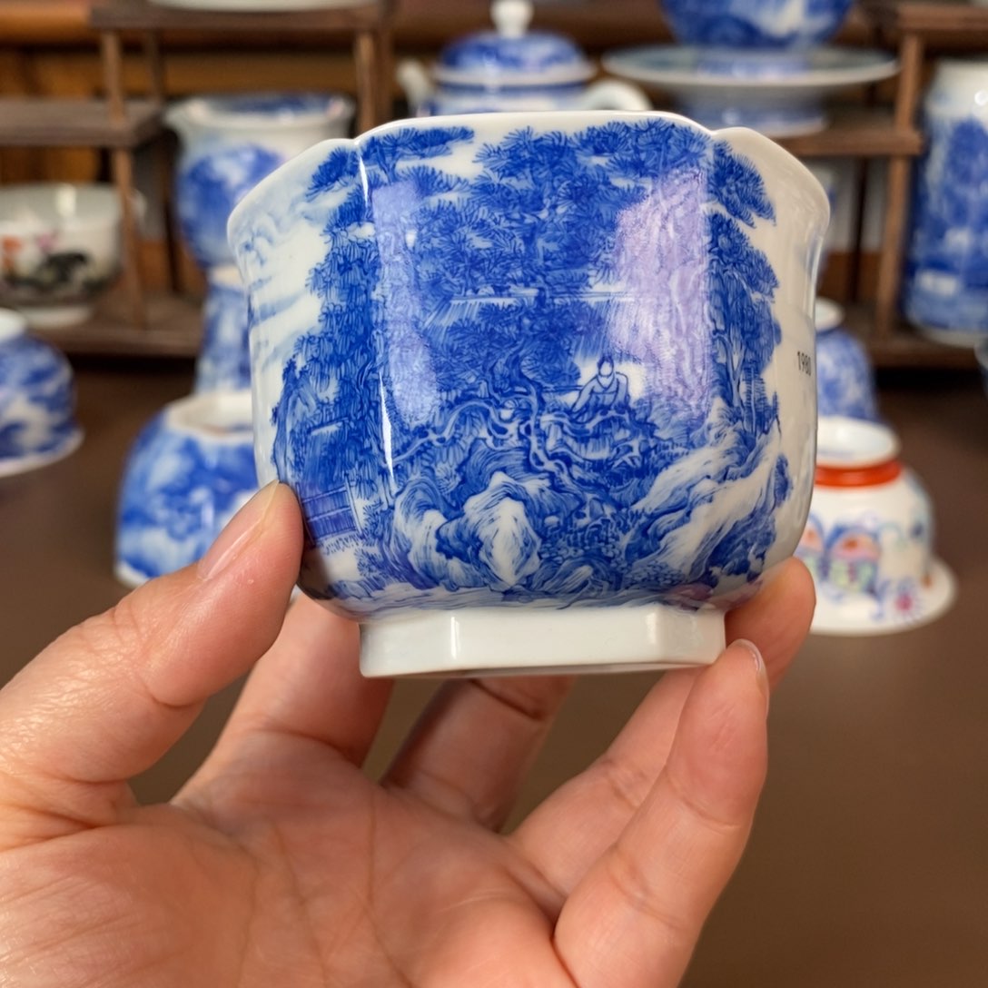 景德镇陶瓷手工手绘