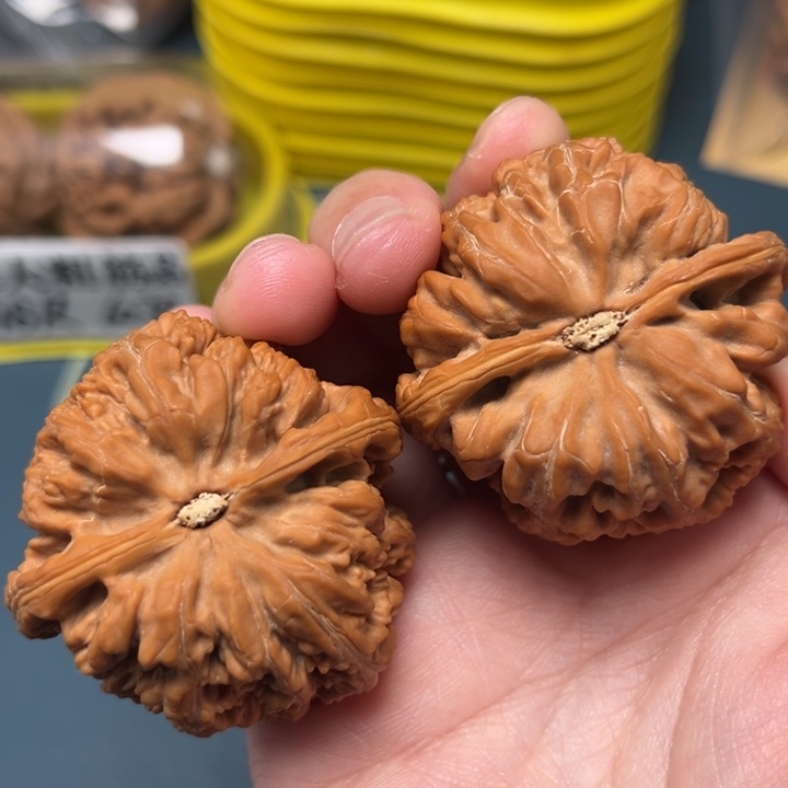 文玩核桃吊坠43-21329-05