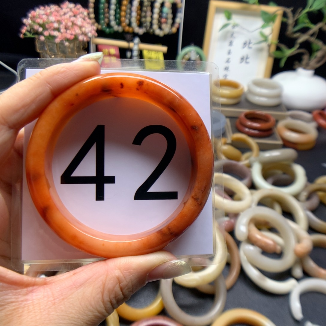 石英质玉手镯未镶嵌晶*