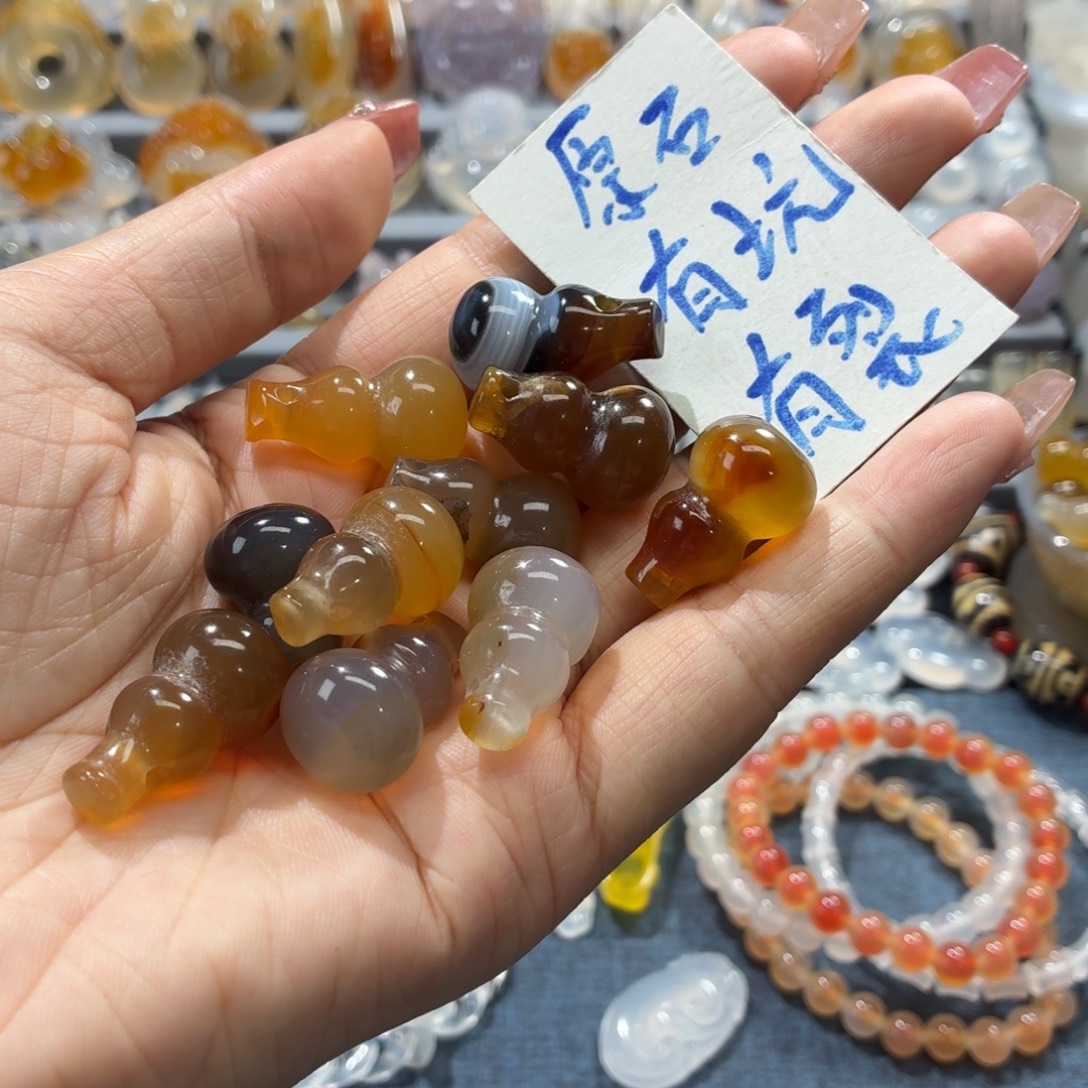 玛瑙/玉髓未镶嵌吊坠(不含链)