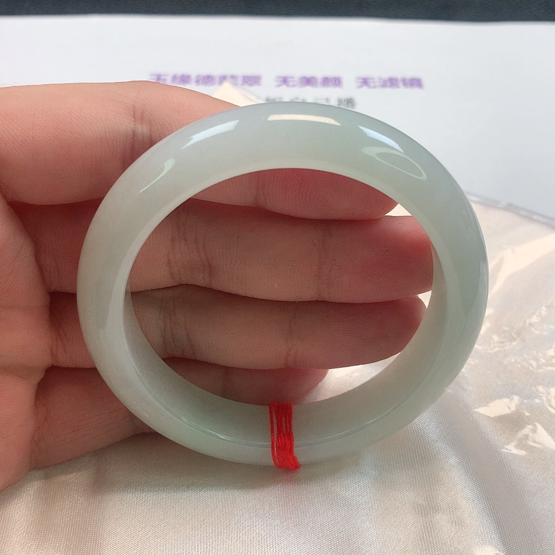 翡翠手镯未镶嵌289号