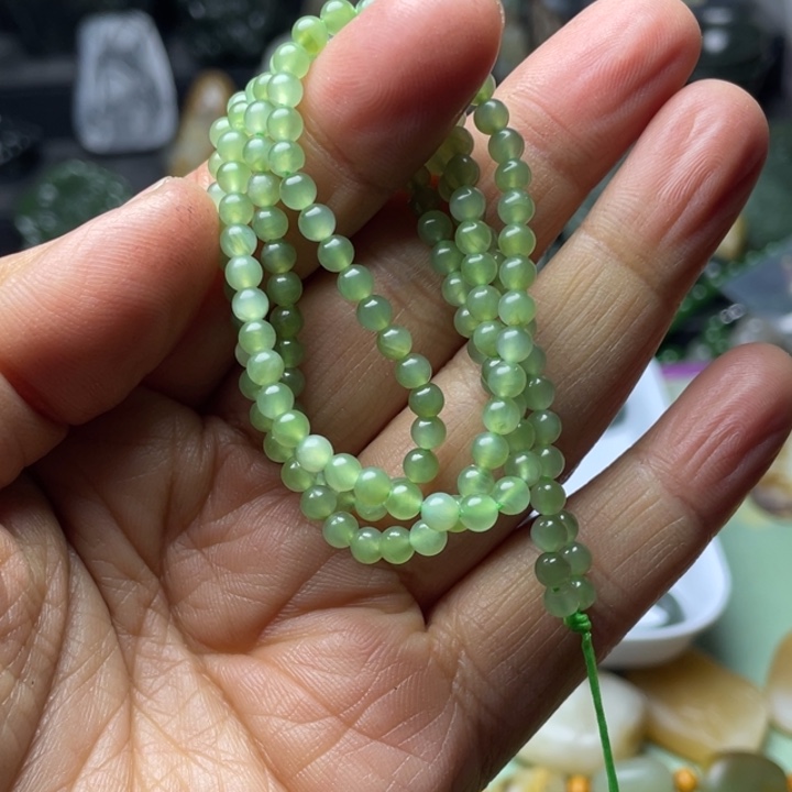 和田玉未镶嵌珠宝半成品