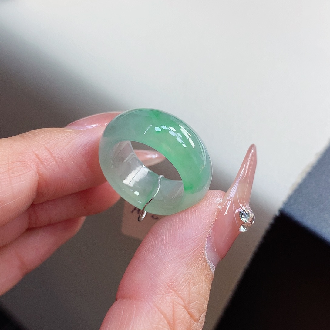 翡翠未镶嵌戒指11-12号