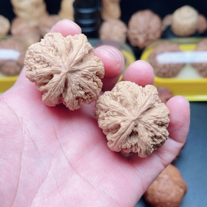 文玩核桃把件平谷大粗筋37×39×34