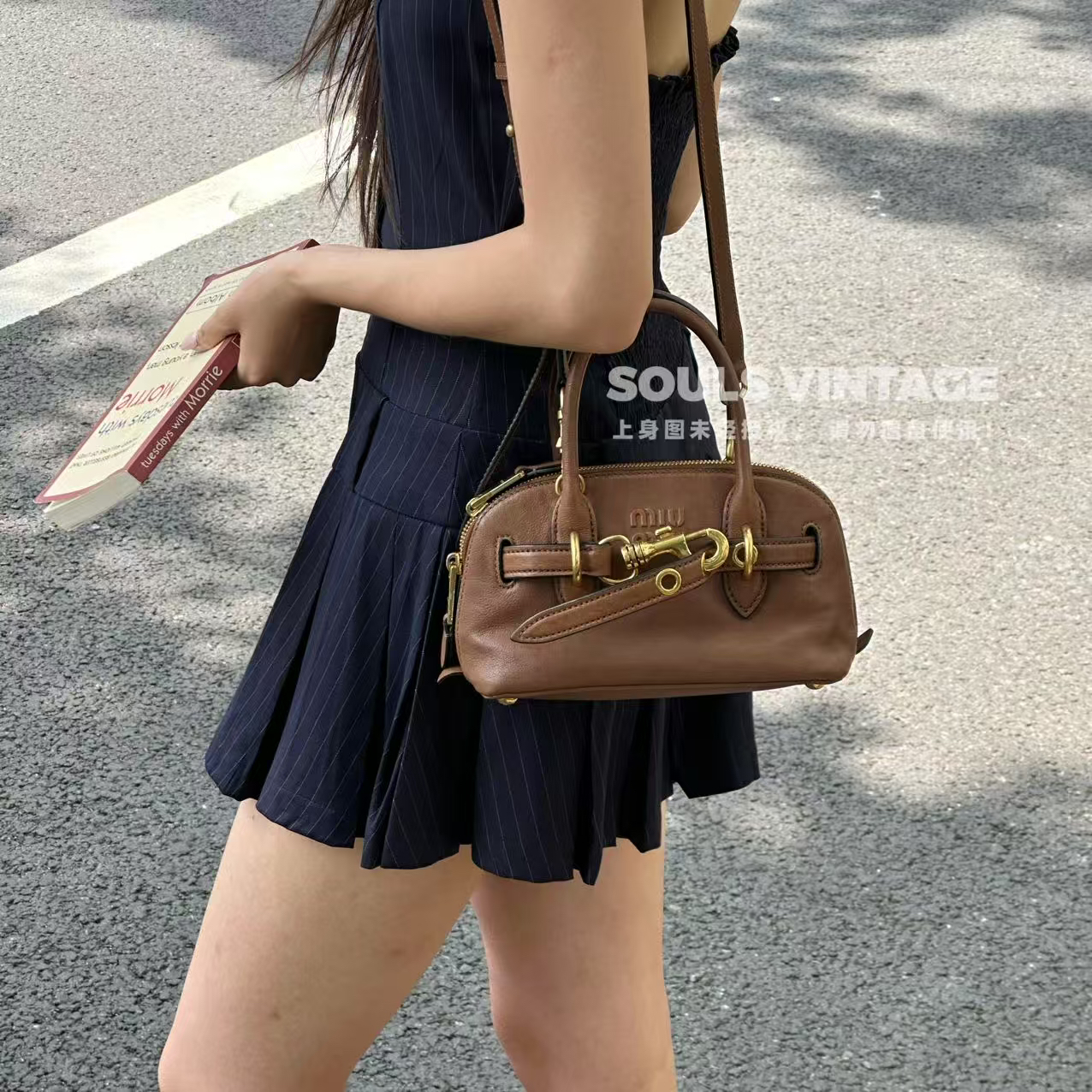 95新 MIU MIU/缪缪 Miumiu橡木棕羊皮 Aventure mini包/601355100