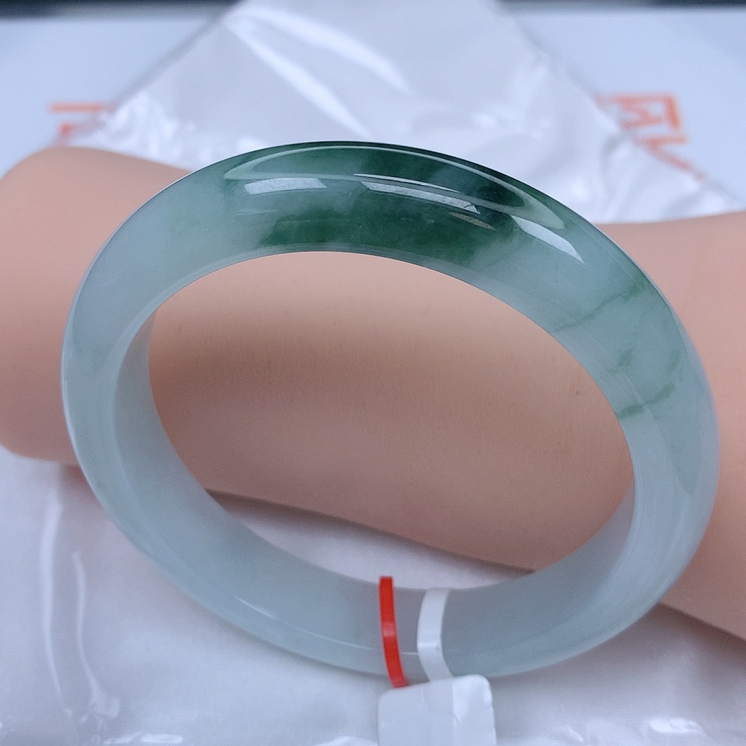 【闪购商品】未镶嵌手镯翡翠，57