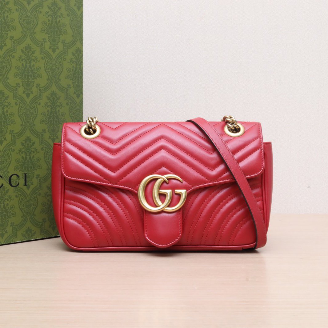 95新 GUCCI/古驰 GG斜挎包小号 26 红色 P205640755