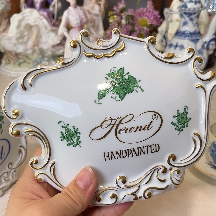 杯欧洲中古瓷器摆件