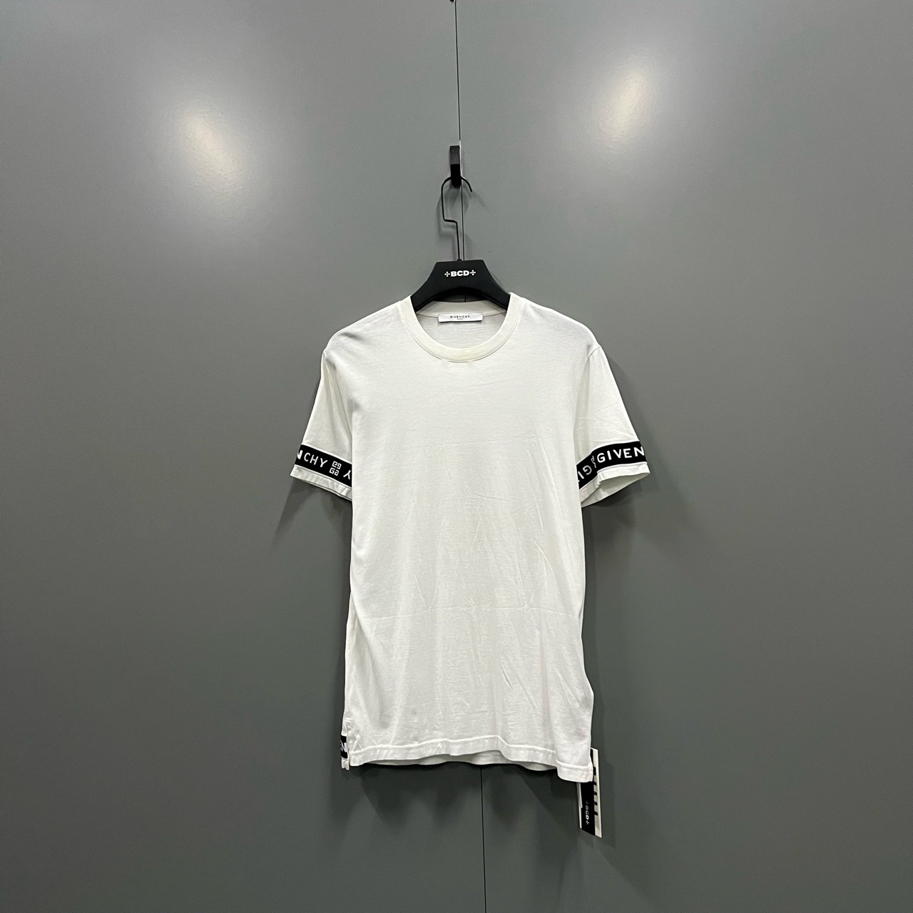 95新 Givenchy/纪梵希 （ll）串标logo短袖 S码/95新007632污渍