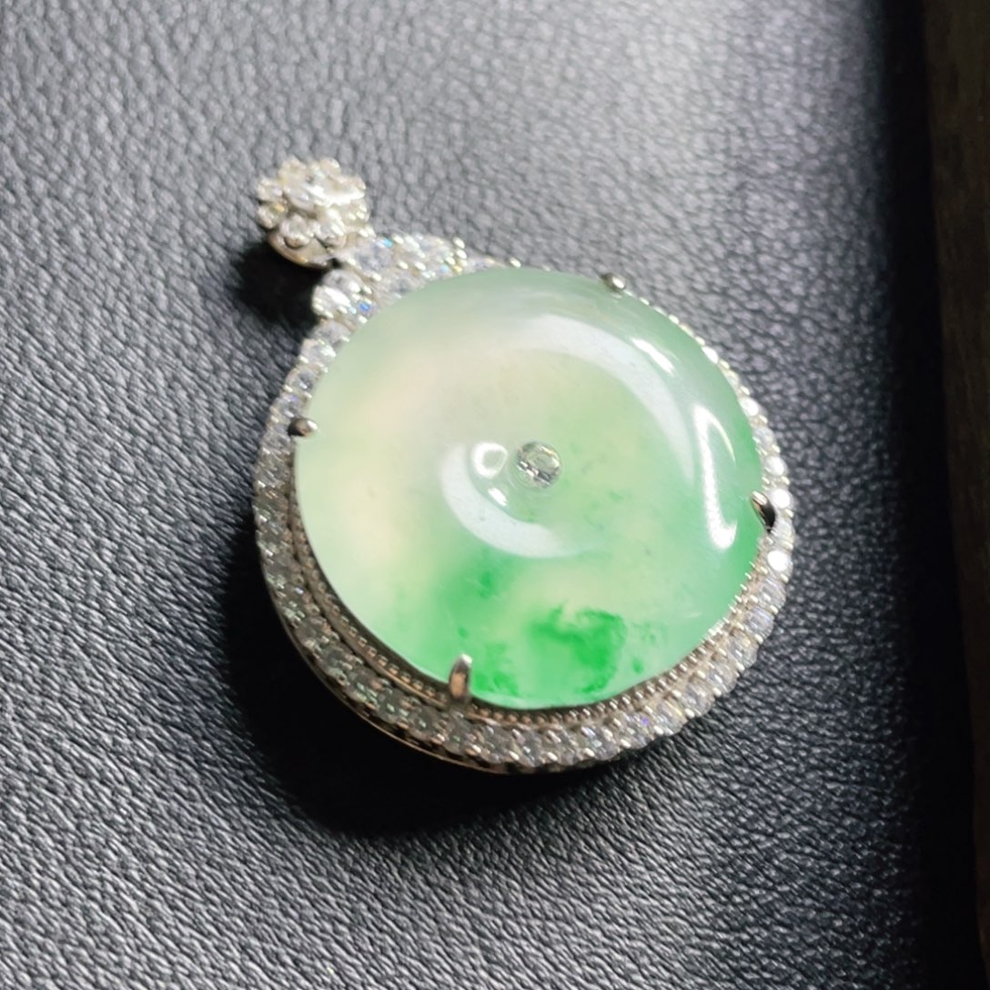 @***儿石英质玉银S925镶嵌吊坠(赠链)全净平安扣不退不换