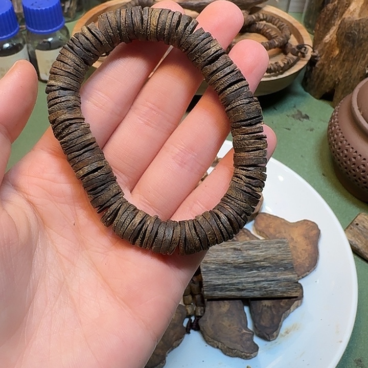 用***9沉香沉香碎屑海南高端紫棋皮油沉水老料12克