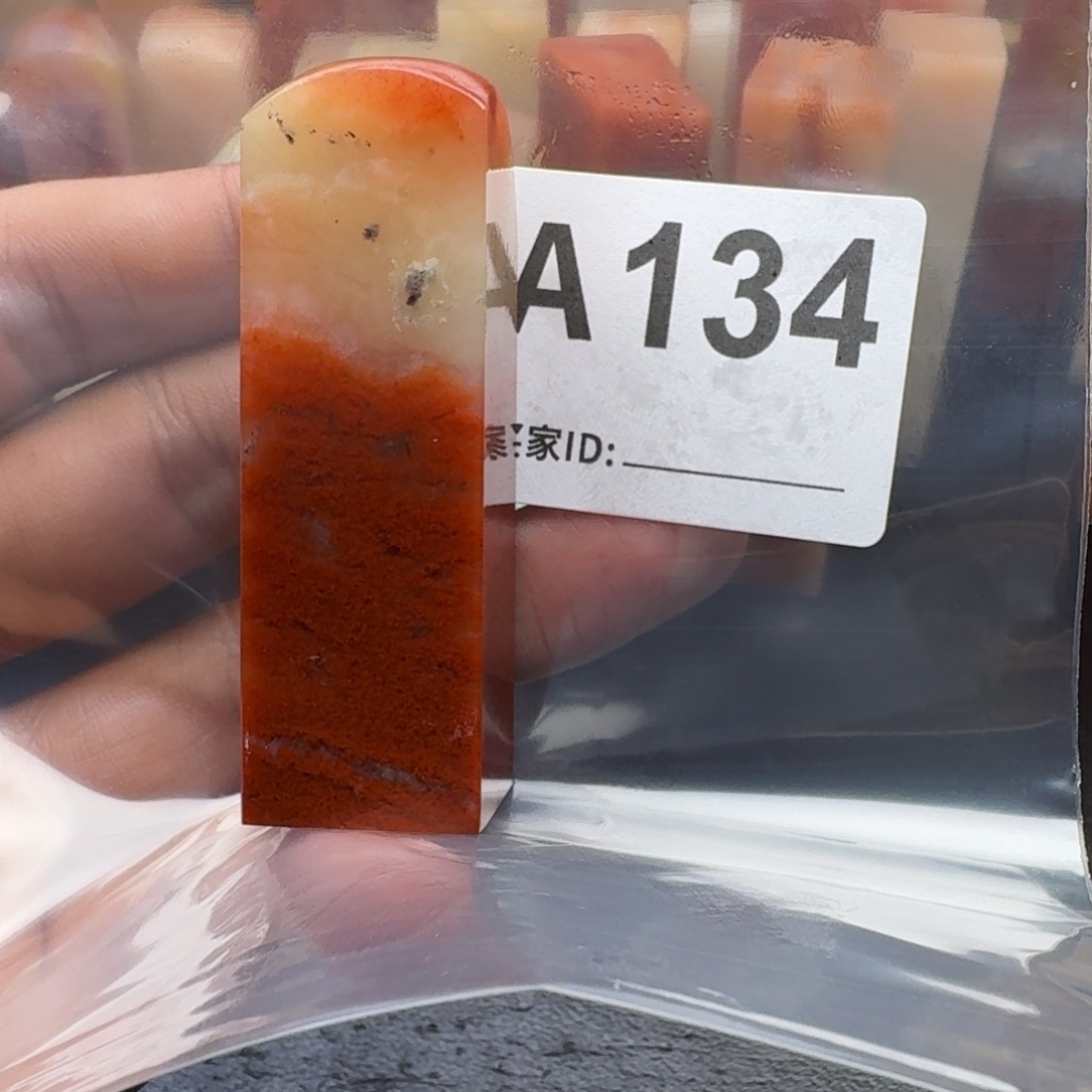 老挝石浮**现老挝石老挝石