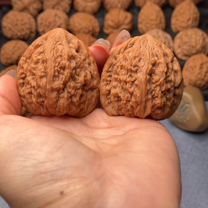 文玩核桃把件虎头王41