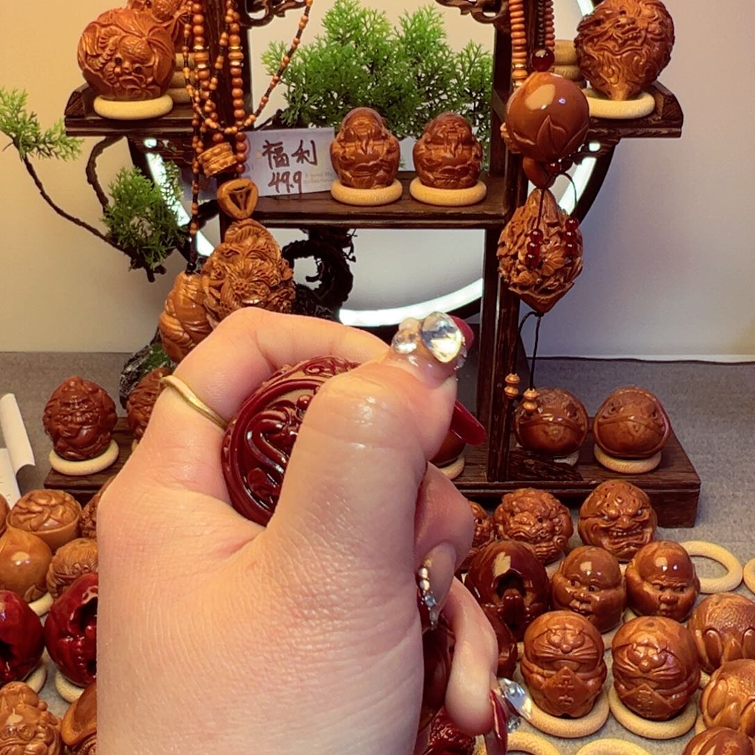 橄榄核手串/手链枫金蟾一对玉华