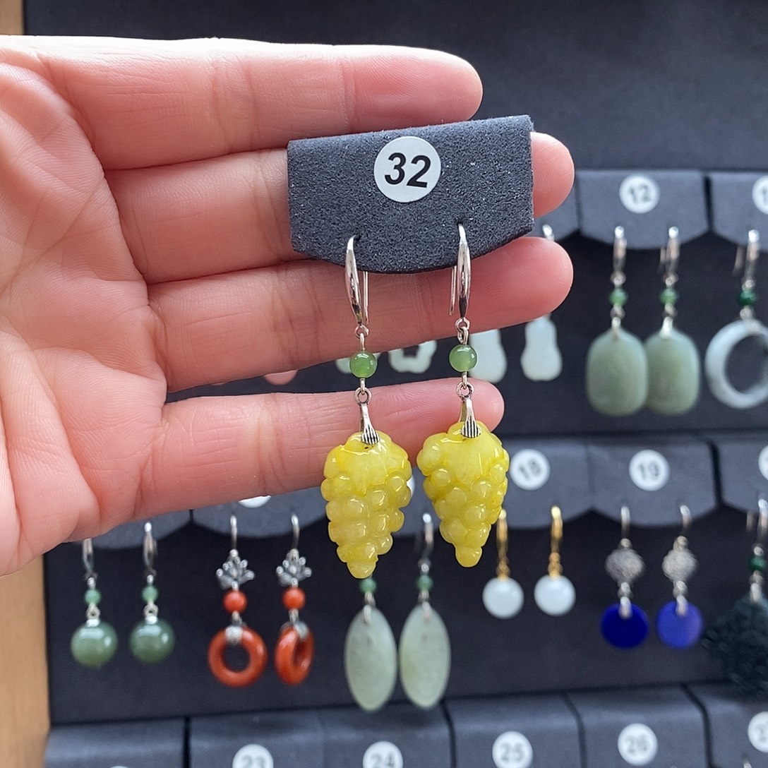 红***天翡翠银S925镶嵌耳饰