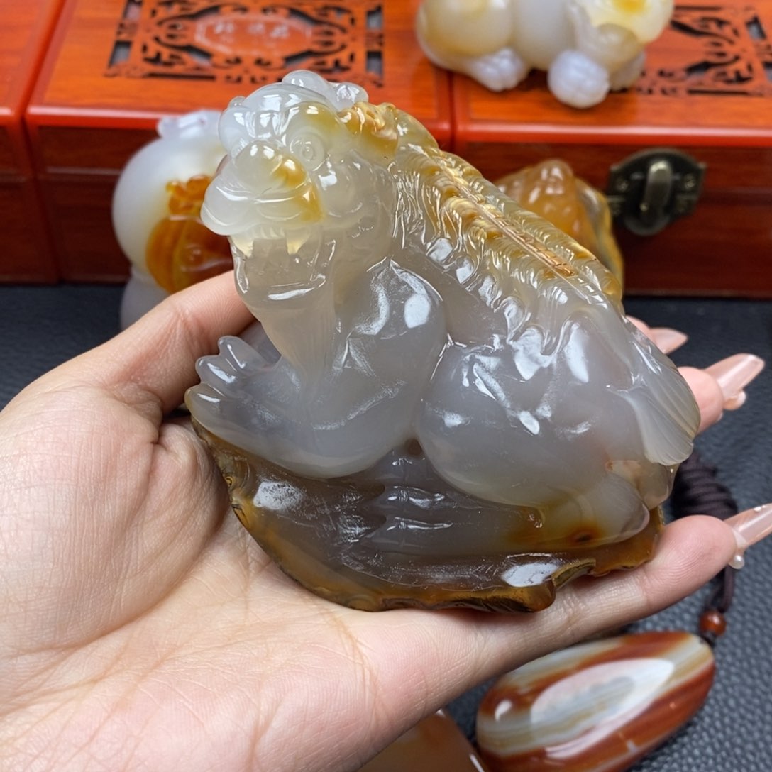 玛瑙/玉髓摆件未镶嵌