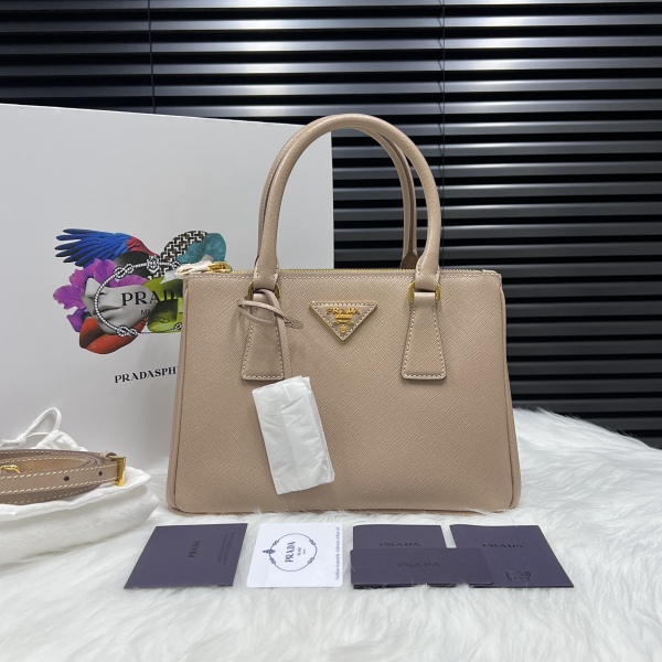 普拉达/包包/95新/25/C174125396069