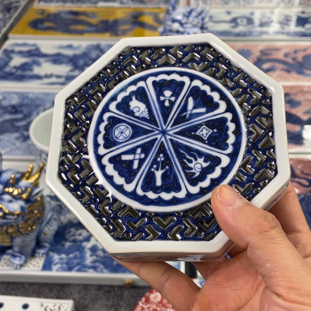 景德镇陶瓷手工手绘