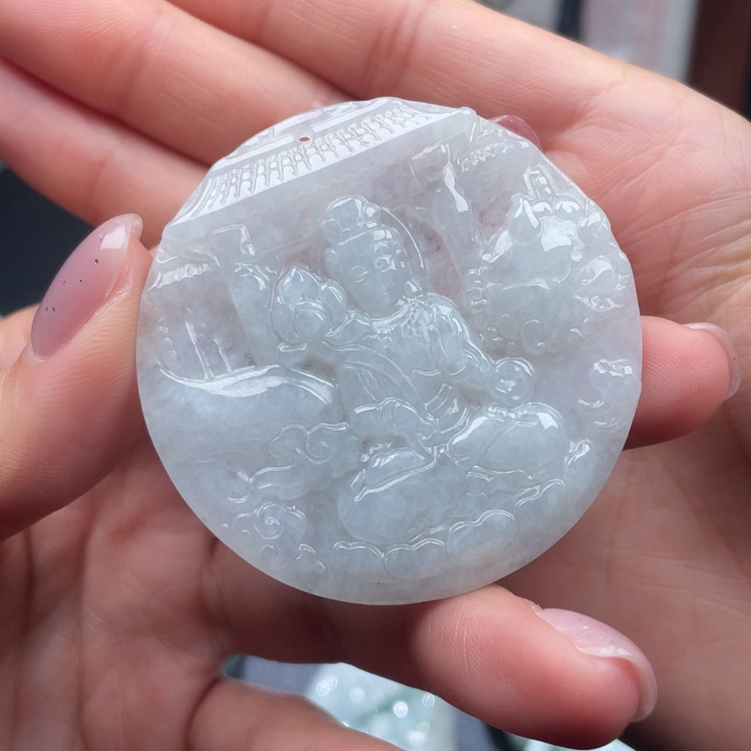 翡翠未镶嵌颈饰文殊