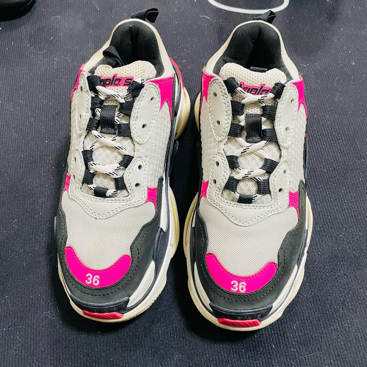 95新 Balenciaga/巴黎世家 经典黑粉拼白老爹鞋/36码/YSC0132