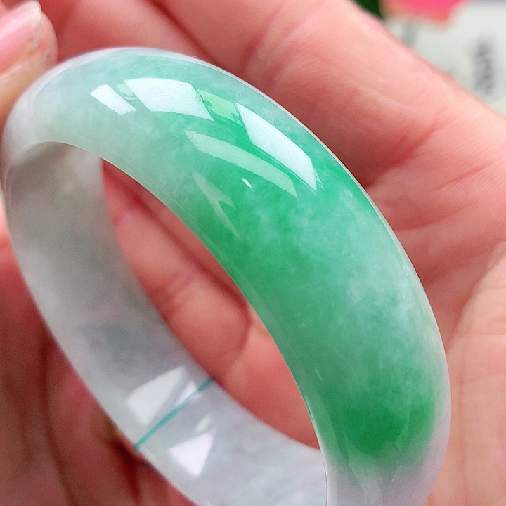 翡翠未镶嵌手镯天然翡翠手镯