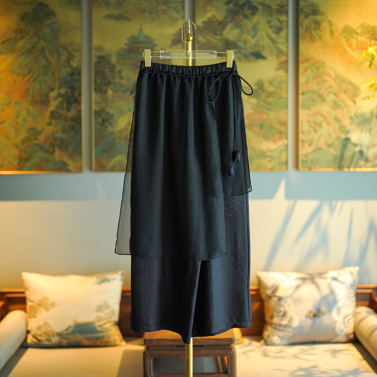 蓝大【瑾瑟】新中式桑蚕丝飘纱裤7674