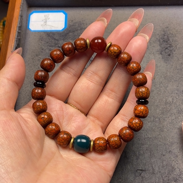 星月菩提吊坠菩提