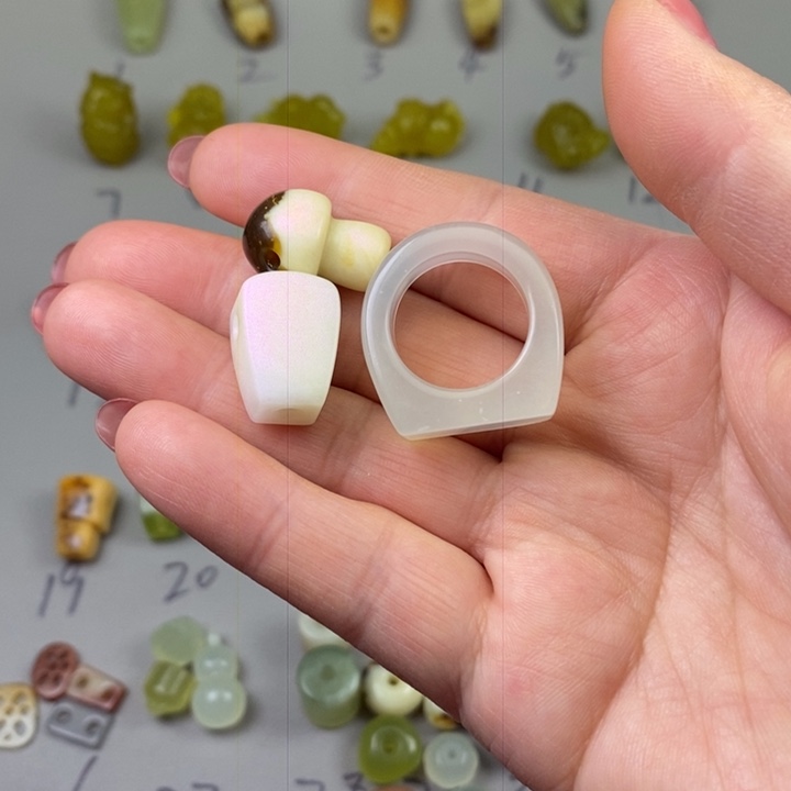 谁***】蛇纹石玉未镶嵌百搭款配饰