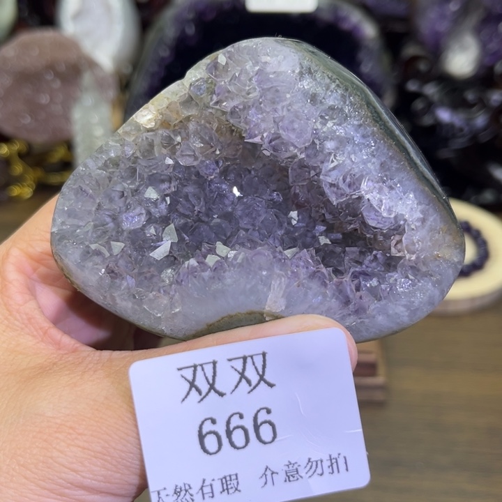 水晶未镶嵌大型摆件（非配饰）