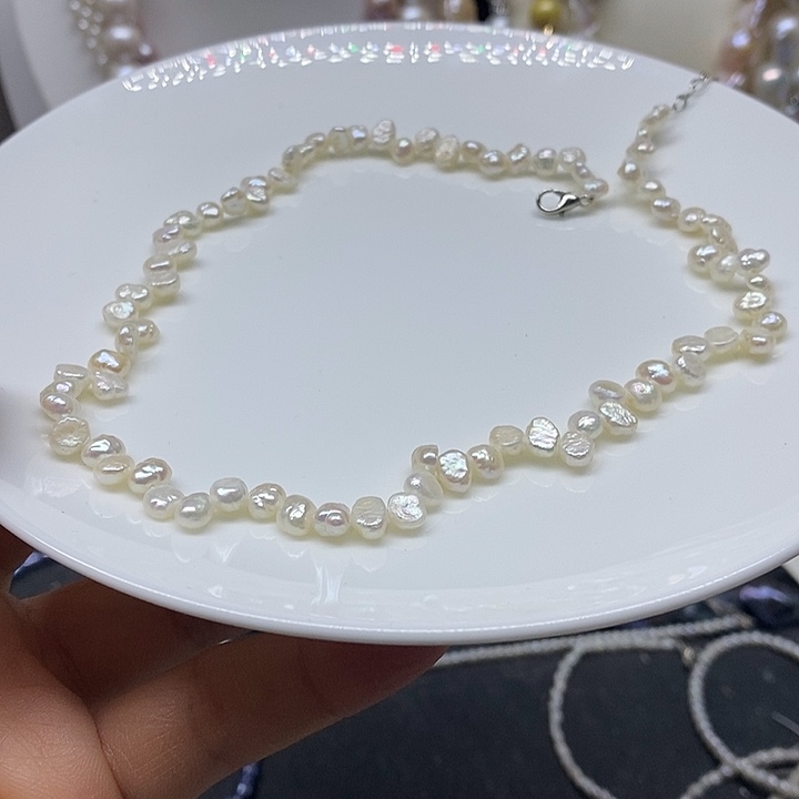 颈饰未镶嵌淡水珍珠