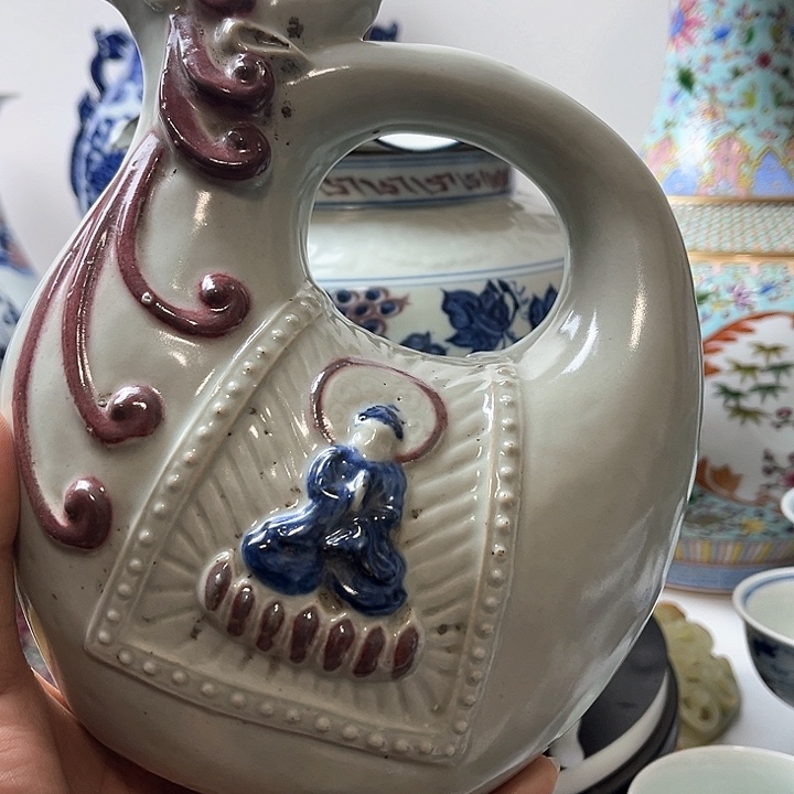 摆件不**心青花釉里红 壶 