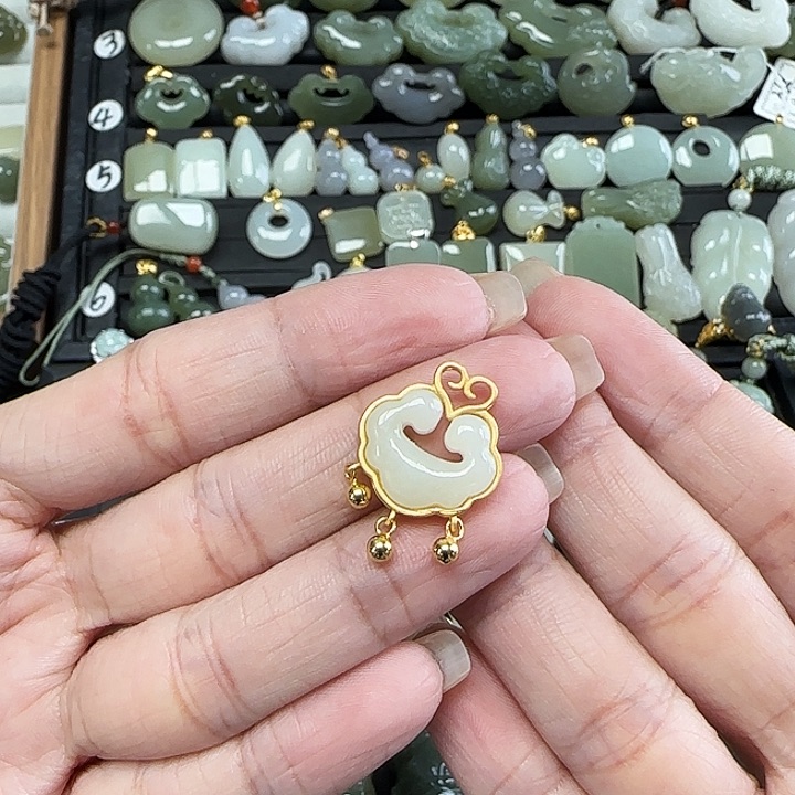 和田玉银S925镶嵌吊坠(不含链)