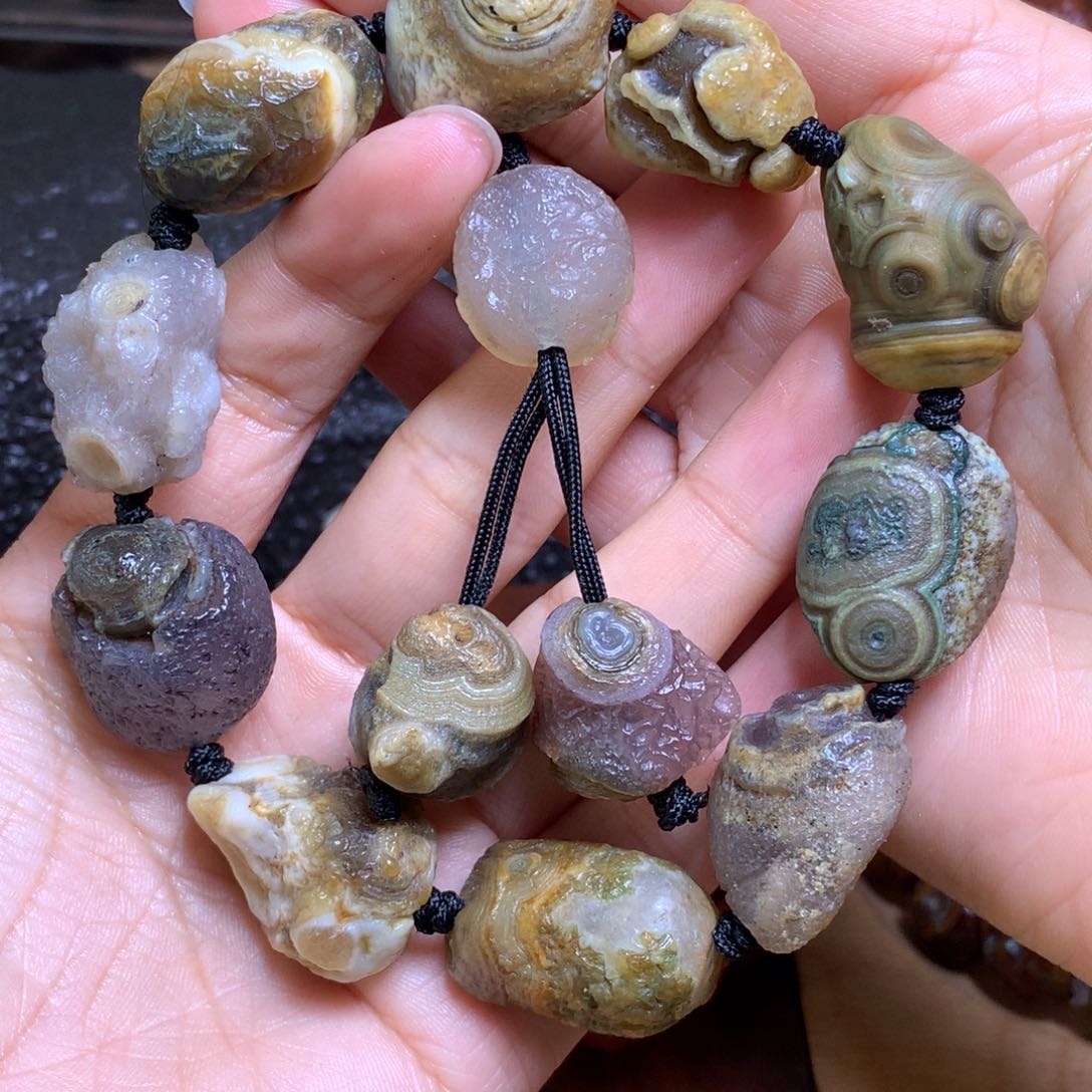 未镶嵌玛瑙/玉髓珠宝半成品