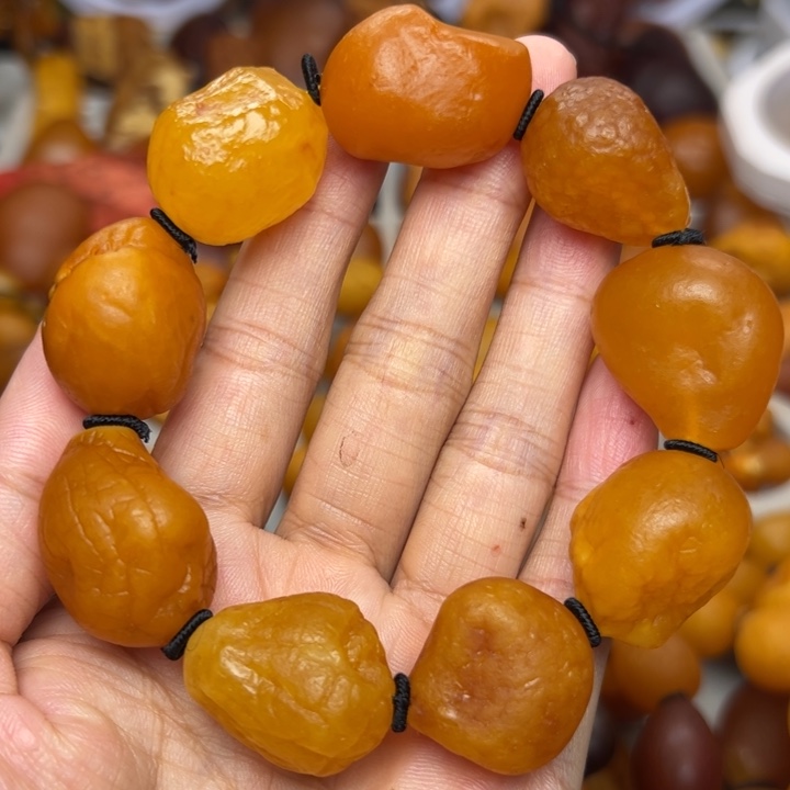 琥珀颈饰未镶嵌天然蜜蜡