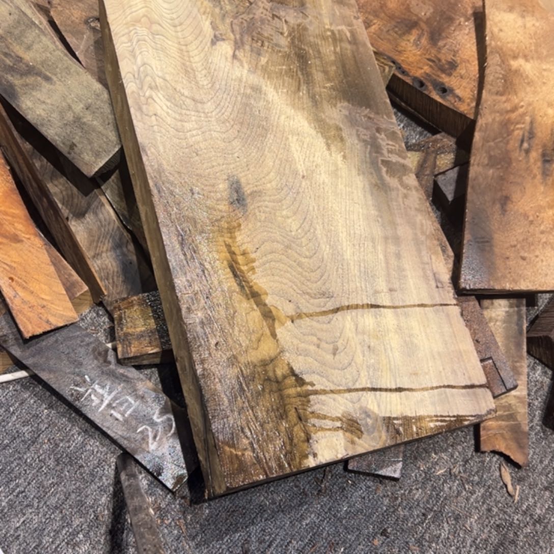 我***旅阴沉木金丝楠阴沉木原材料