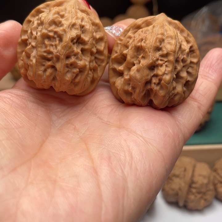 文玩核桃吊坠37全品磐石 