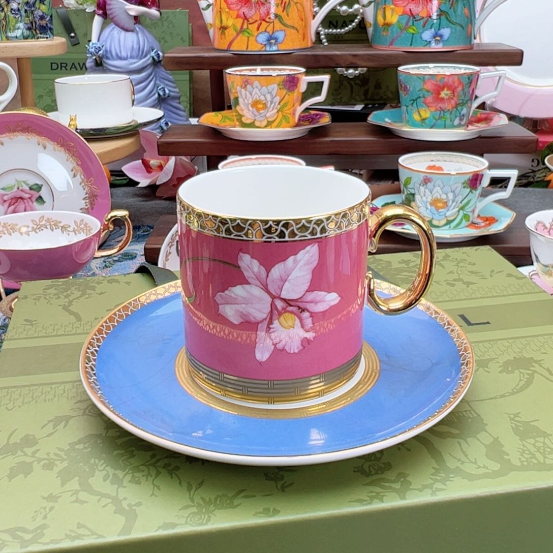 自然写生卡特兰杯碟礼盒装