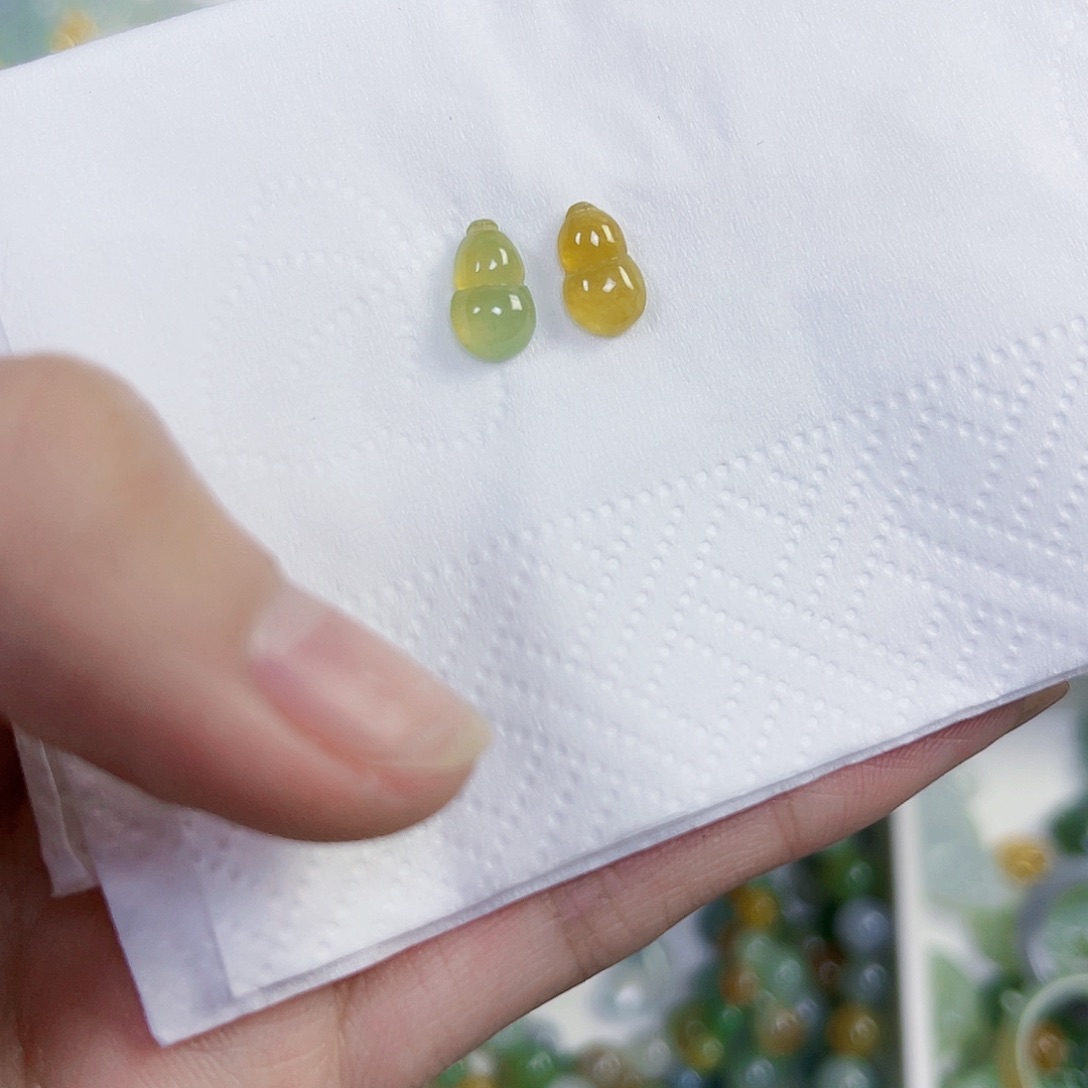 翡翠散珠葫芦翡翠2个
