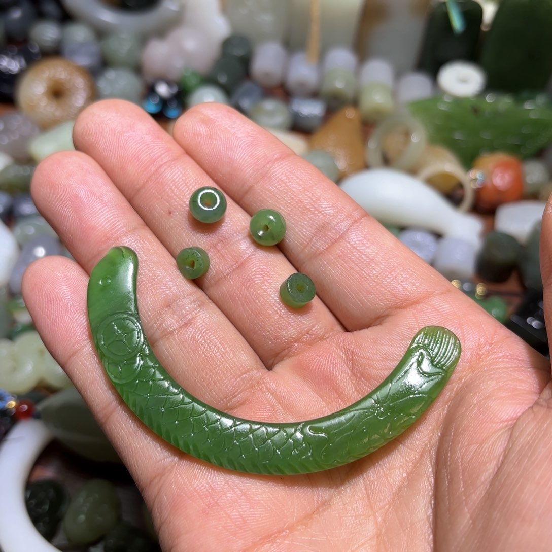 和田玉珠宝半成品未镶嵌