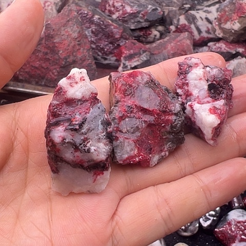 天然辰砂天然原矿朱砂